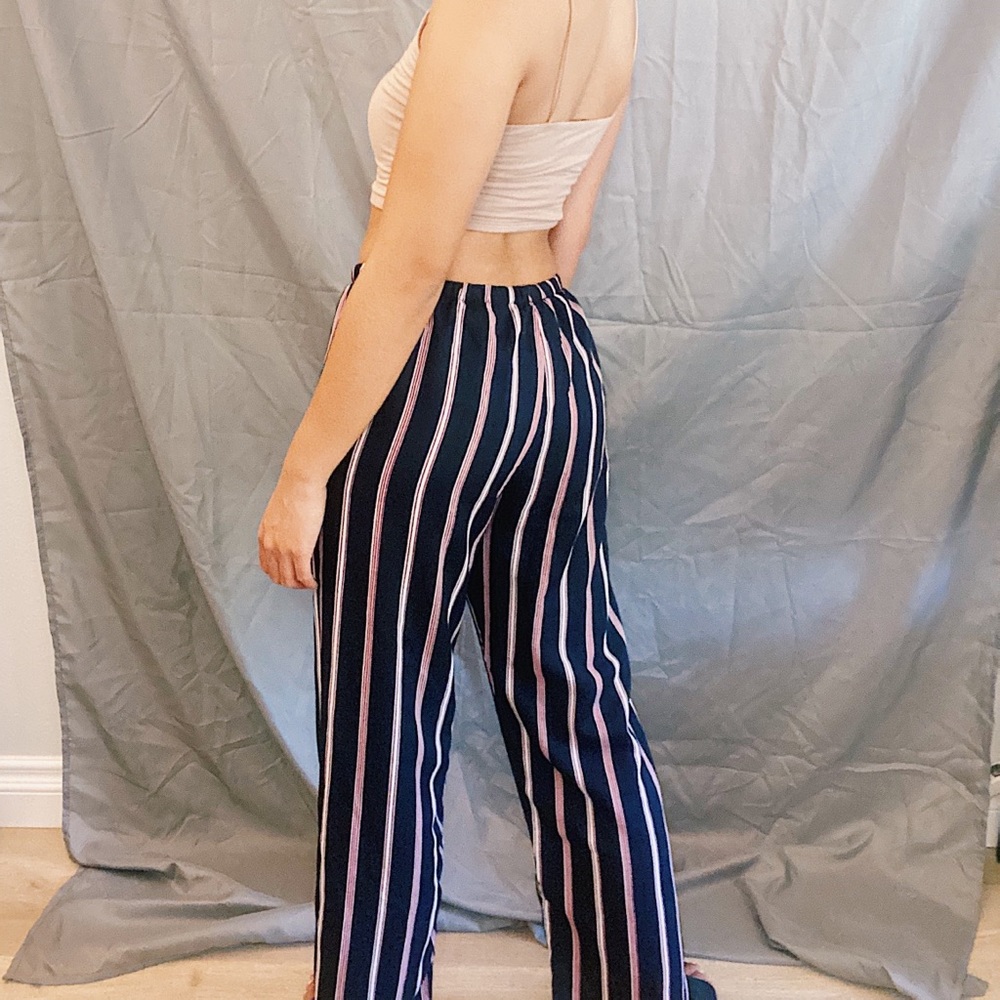 Brandy Melville Frankie pants - Picture 4 of 5